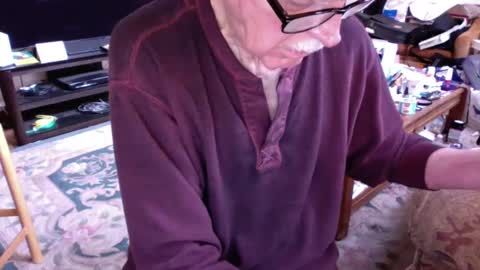 Snapshot of flip4u chatting on October 1, 3:18 pm flip4u online show from October 1, 3:18 pm