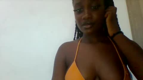 flirty_arrya online show from April 21, 10:43 am