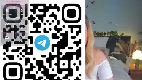 Snapshot of flirty_fiona chatting on January 7, 9:01 am Fiona online show from January 7, 9:01 am