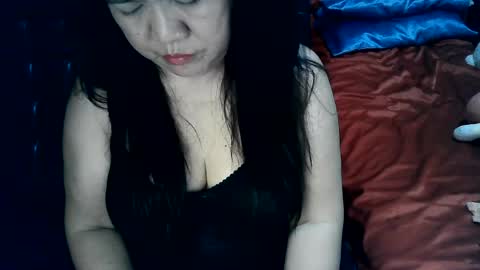 Snapshot of flirtymistressx chatting on July 15, 1:38 pm FlirtyMistressX online show from July 15, 1:38 pm