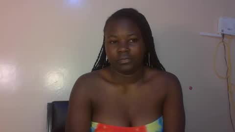 Snapshot of flirtymystique chatting on May 27, 10:12 am flirtymystique online show from May 27, 10:12 am