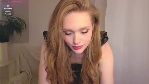 Polly online show from September 12, 10:10 pm