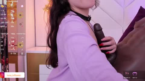 Snapshot of flor_deluna chatting on January 15, 10:02 pm Luna online show from January 15, 10:02 pm