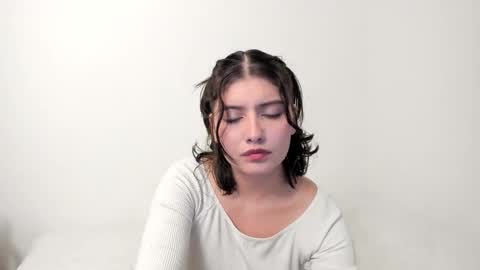 Tell me My Love online show from November 8, 12:00 am