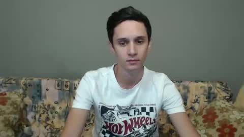 Snapshot of florecharming chatting on October 5, 4:38 pm Flore online show from October 5, 4:38 pm