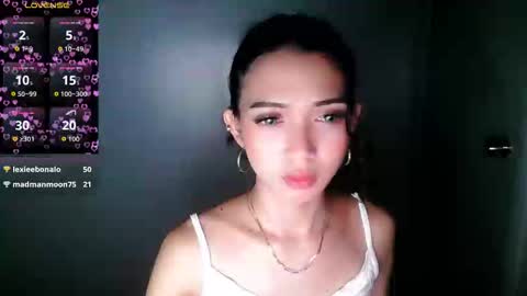 Snapshot of florentemicabalo chatting on February 20, 12:07 am IM MICA online show from February 20, 12:07 am