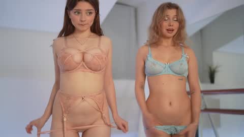 Snapshot of floret_joy chatting on December 6, 3:22 pm ALICE online show from December 6, 3:22 pm