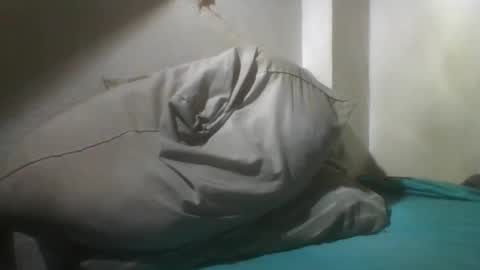 Snapshot of florian338 chatting on May 31, 7:26 pm florian338 online show from May 31, 7:26 pm