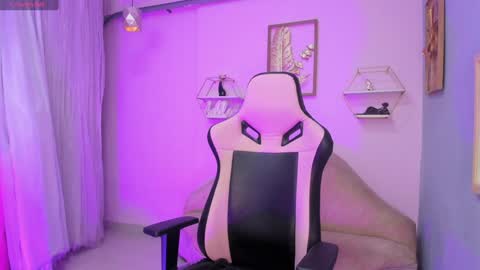 Snapshot of flower_dulce chatting on January 17, 8:55 pm Dulce online show from January 17, 8:55 pm