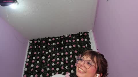 Snapshot of flower_dulce chatting on January 18, 5:48 pm Dulce online show from January 18, 5:48 pm