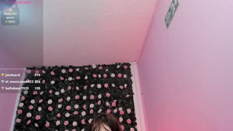 Snapshot of flower_dulce chatting on February 22, 5:35 pm Dulce online show from February 22, 5:35 pm
