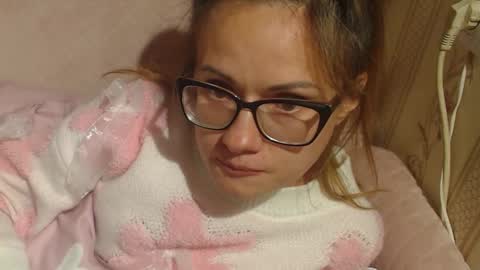 Snapshot of flowercandydoll chatting on September 27, 5:07 pm say meow and send tip  online show from September 27, 5:07 pm