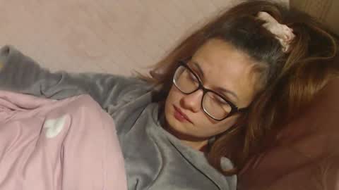 say meow and send tip  online show from November 16, 1:11 am