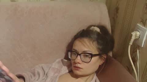 say meow and send tip  online show from December 16, 4:34 pm