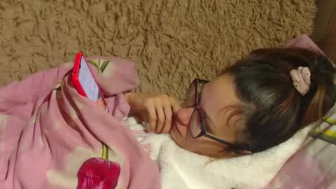 say meow and send tip  online show from December 22, 6:26 pm