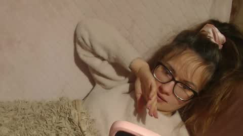 say meow and send tip  online show from October 28, 4:42 pm