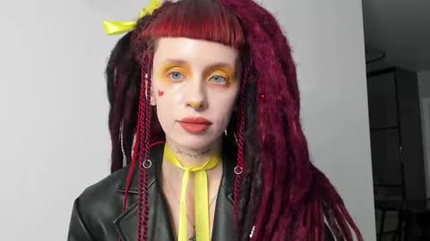 Snapshot of flowerofsin2001 chatting on March 4, 4:30 pm Flower online show from March 4, 4:30 pm