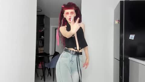 Snapshot of flowerofsin2001 chatting on March 11, 7:47 pm Flower online show from March 11, 7:47 pm