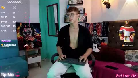 flowers109 online show from November 21, 10:30 pm