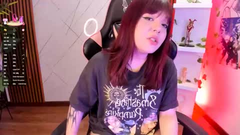  FLUFFY BUBBLE  online show from March 6, 4:30 am