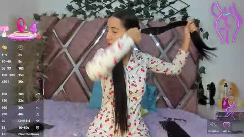 Snapshot of flufi_740 chatting on September 25, 10:52 am Flufi 740 online show from September 25, 10:52 am