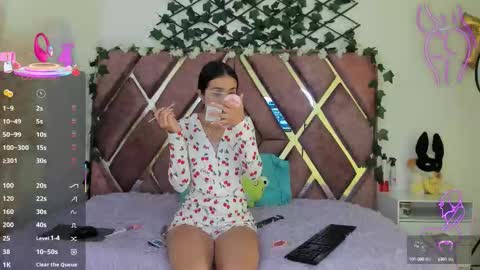 Snapshot of flufi_740 chatting on September 30, 11:04 am Flufi 740 online show from September 30, 11:04 am