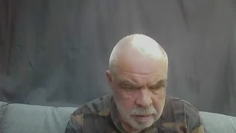 flutto online show from May 30, 4:04 pm