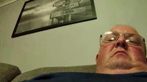 focusfuker online show from April 2, 10:51 pm