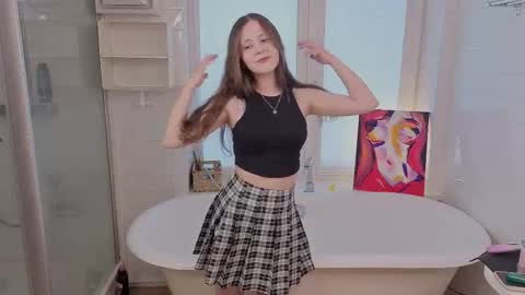 Snapshot of fondawollyung chatting on February 12, 5:35 am Mery online show from February 12, 5:35 am