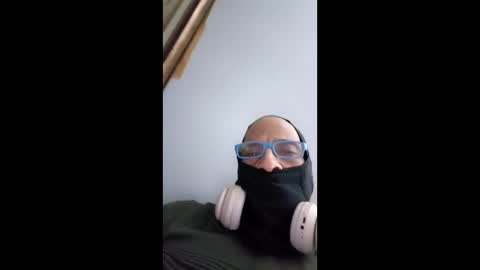 Snapshot of fonpanties123 chatting on March 29, 9:53 am fonpanties123 online show from March 29, 9:53 am