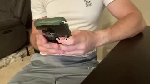 Snapshot of footjobfetishes chatting on November 7, 4:40 pm footjobfetishes online show from November 7, 4:40 pm