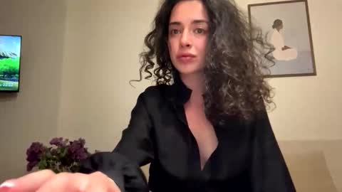 Snapshot of forbiddennvelvet chatting on May 11, 7:22 pm forbiddennvelvet online show from May 11, 7:22 pm