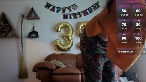 forestdarling online show from February 13, 11:12 pm