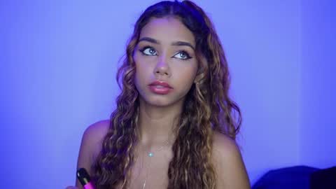 Snapshot of forever_y0ung chatting on December 7, 7:16 am Megan Prada Follow me on Onlyfans online show from December 7, 7:16 am