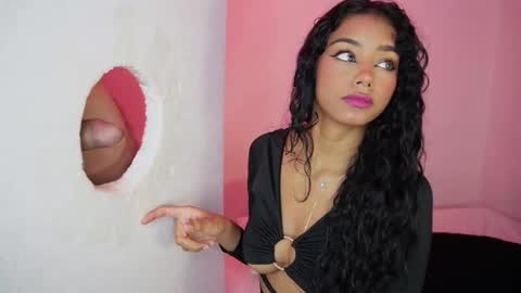 Snapshot of forever_y0ung chatting on February 18, 6:26 pm Megan Prada Follow me on Onlyfans online show from February 18, 6:26 pm