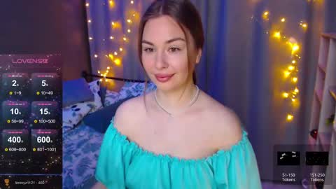 Julia online show from December 11, 2:41 am