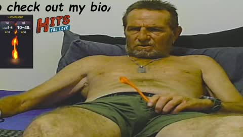 Snapshot of forexxxx_man chatting on May 4, 1:01 am doc online show from May 4, 1:01 am