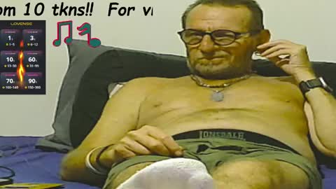 Snapshot of forexxxx_man chatting on June 8, 1:28 am doc online show from June 8, 1:28 am
