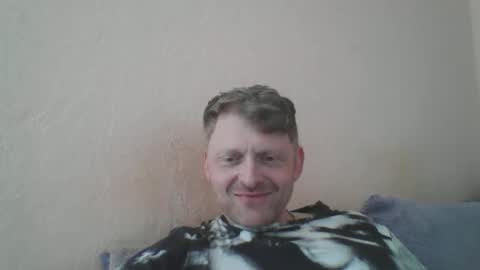 forgotten_lover online show from May 4, 8:21 am