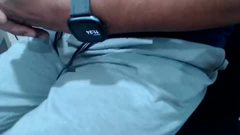 foster19422002 online show from January 12, 4:34 pm