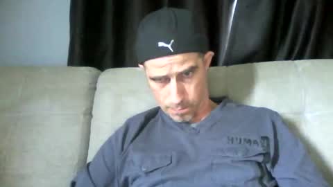 fouraide42 online show from February 26, 1:19 pm