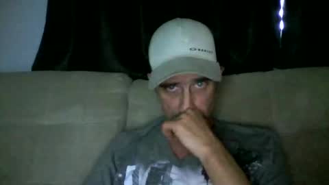 fouraide42 online show from April 6, 10:22 pm