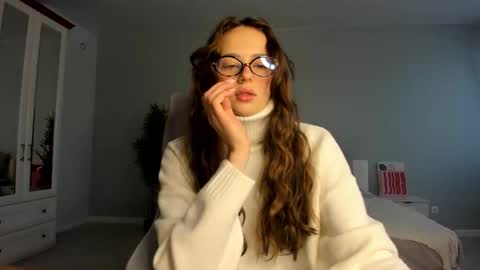 Kira online show from October 15, 1:06 am