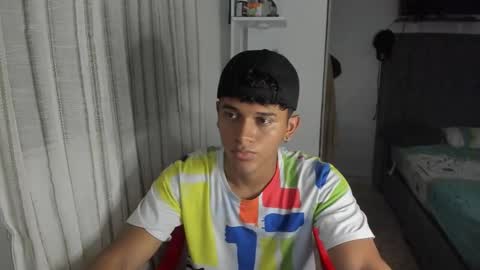 Snapshot of fox_evans chatting on February 7, 6:55 pm Fox online show from February 7, 6:55 pm