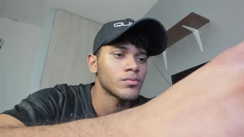 Snapshot of fox_evans chatting on February 21, 7:31 am Fox online show from February 21, 7:31 am