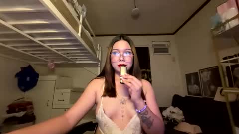 Alicia Baby online show from April 14, 3:29 pm