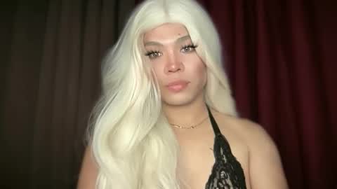 KITTY online show from April 12, 6:51 am