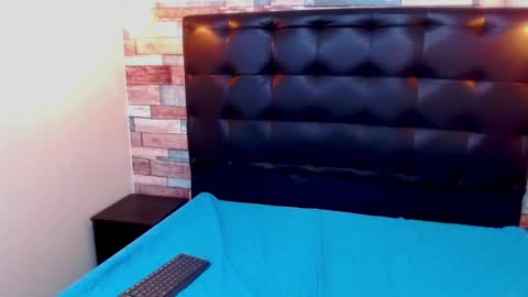 Ella online show from December 23, 6:16 pm