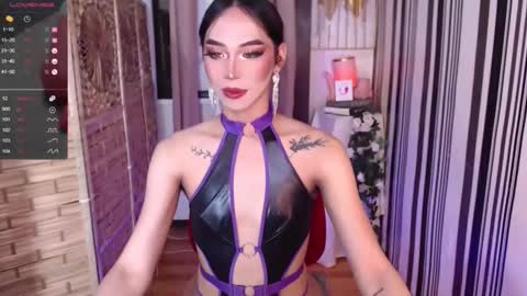 foxy_goddess online show from March 29, 12:49 pm