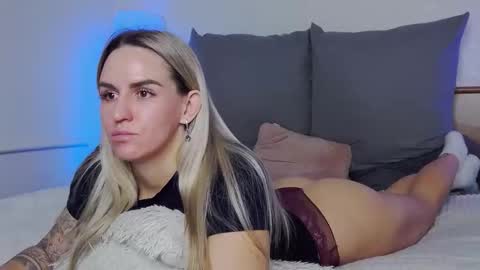 Foxy Kimmi online show from November 30, 7:12 am